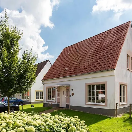 Kakelbont Holiday home *